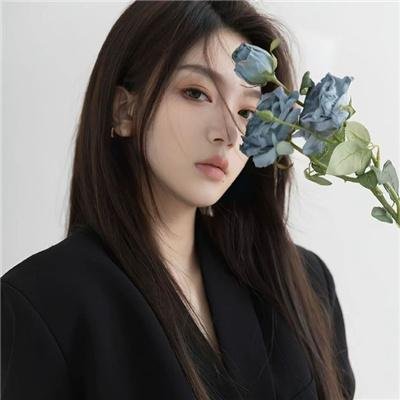 退婚后初恋女友是大佬